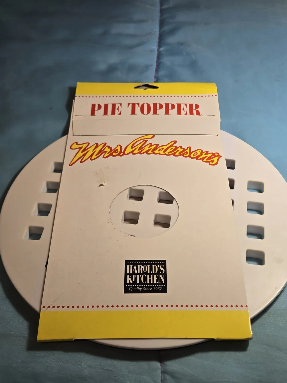 NEW! Vintage Mrs. Anderson’ Pie Topper Cut-Out Baking Tool Box Lattice Design